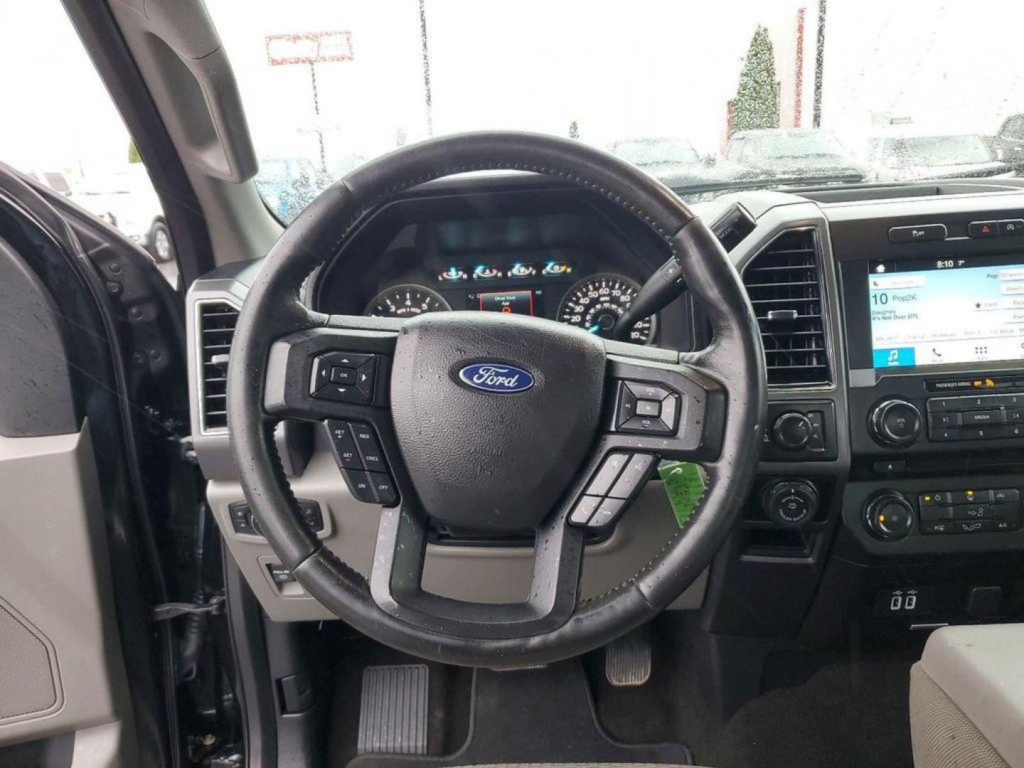 2018 Shadow Black /Medium Earth Grey Ford F-150 XL SuperCab 6.5-ft. Bed 2WD (1FTEX1EB8JF) with an 3.3L V6 DOHC 24V engine, 6A transmission, located at 234 Columbia Ave, Battle Creek, MI, 49015, (269) 222-0088, 42.298264, -85.192543 - <b>Vehicle Details</b><br>Looking for a reliable and powerful truck? Look no further than this pre-owned 2018 Ford F-150 XLT with only 58146 miles on it! This truck comes equipped with 4WD and a V6, 3.3L engine, providing you with the strength and capability you need for any task. Stay entertained - Photo#11