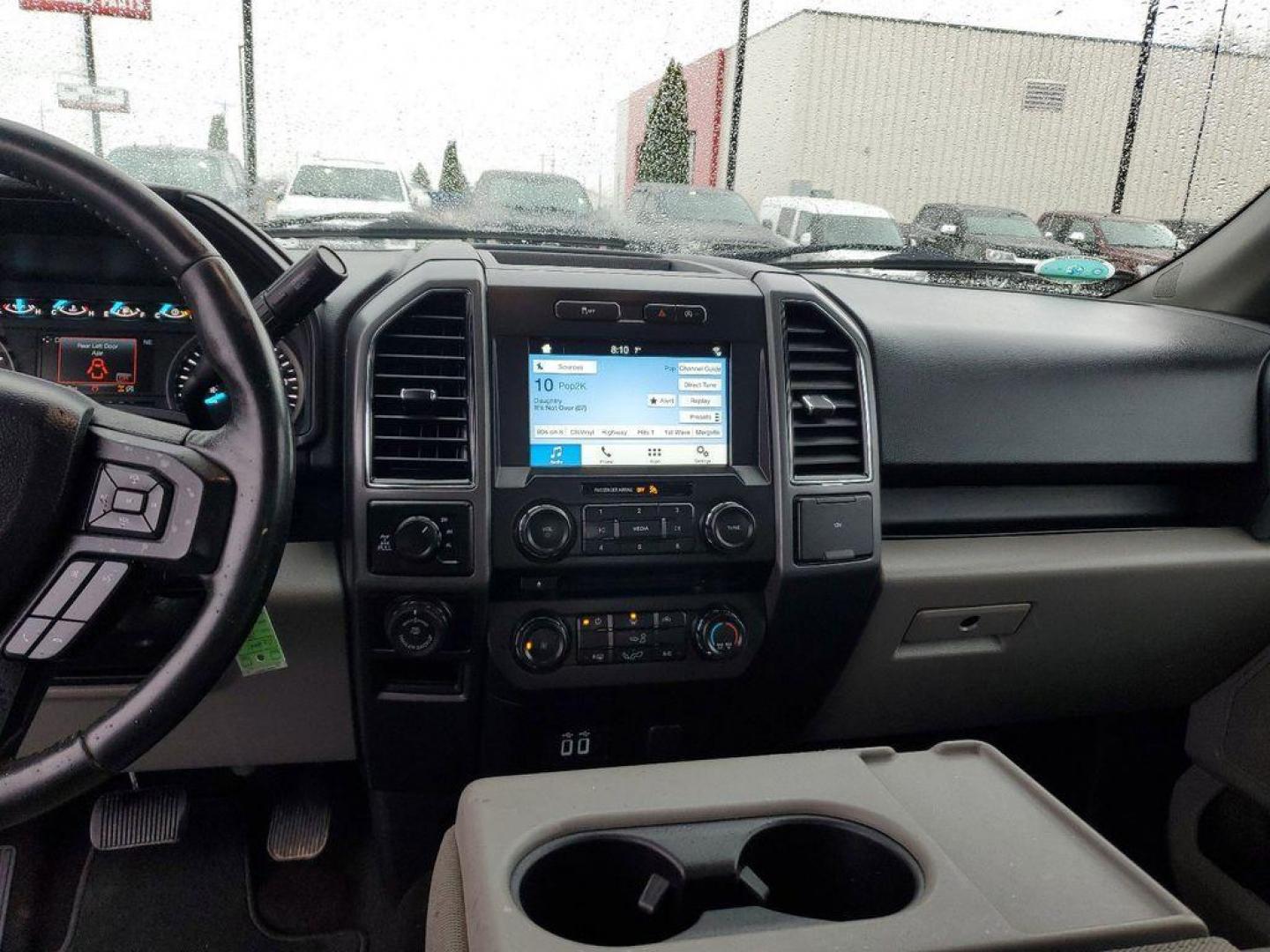 2018 Shadow Black /Medium Earth Grey Ford F-150 XL SuperCab 6.5-ft. Bed 2WD (1FTEX1EB8JF) with an 3.3L V6 DOHC 24V engine, 6A transmission, located at 234 Columbia Ave, Battle Creek, MI, 49015, (269) 222-0088, 42.298264, -85.192543 - <b>Vehicle Details</b><br>Looking for a reliable and powerful truck? Look no further than this pre-owned 2018 Ford F-150 XLT with only 58146 miles on it! This truck comes equipped with 4WD and a V6, 3.3L engine, providing you with the strength and capability you need for any task. Stay entertained - Photo#12