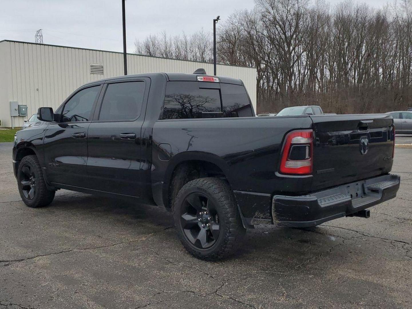 2019 Diamond Black Crystal Pearlcoat /Black RAM 1500 Big Horn Crew Cab SWB 4WD (1C6RRFFG7KN) with an 3.6L V6 DOHC 24V engine, 8A transmission, located at 6064 Gull Rd, Kalamazoo, MI, 49048, (269) 222-0088, 42.328388, -85.512924 - <b>Summary</b><br>Power Moonroof<br><br><b>Vehicle Details</b><br>Step into the driver's seat of power and sophistication with this pristine 2019 Ram 1500 Big Horn/Lone Star! This exceptional truck, boasting an incredible 0 miles, is ready to redefine your driving experience with its robust 4WD and - Photo#2