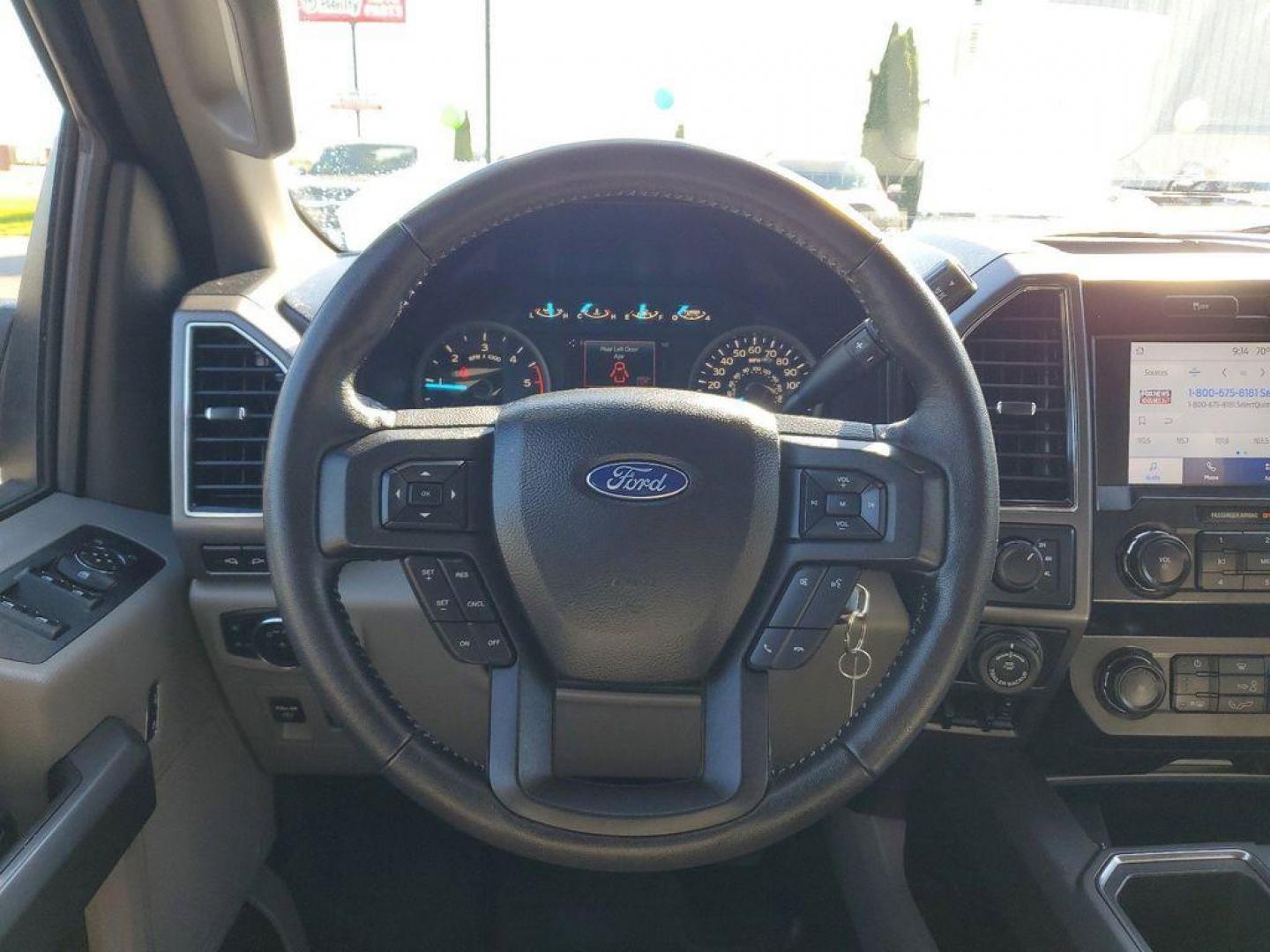 2020 Rapid Red Metallic Tinted Clearcoat /Medium Earth Grey Ford F-150 XLT SuperCrew 6.5-ft. Bed 4WD (1FTEW1E19LF) with an 3.0 V6 DIESEL engine, 6A transmission, located at 234 Columbia Ave, Battle Creek, MI, 49015, (269) 222-0088, 42.298264, -85.192543 - <b>Vehicle Details</b><br>Introducing the 2020 Ford F-150 XLT, a versatile and reliable truck with just 36,428 miles on the odometer. This 4WD powerhouse is equipped with a robust V6, 3.0L engine, ensuring strong performance for both work and play. The vehicle boasts a range of premium features desi - Photo#12