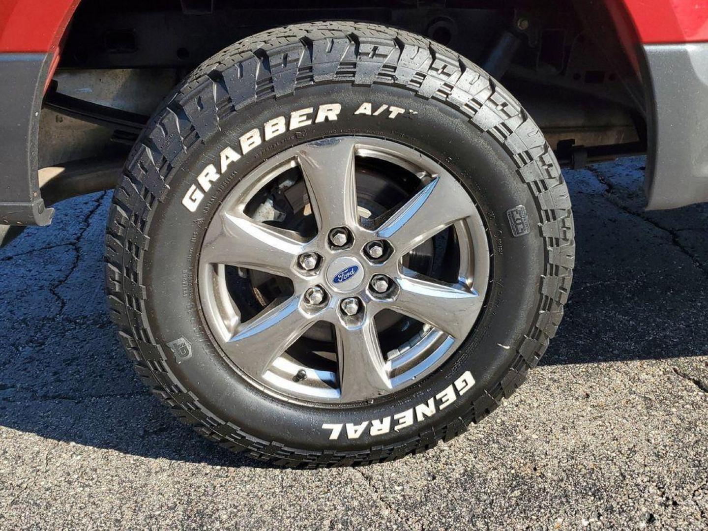 2020 Rapid Red Metallic Tinted Clearcoat /Medium Earth Grey Ford F-150 XLT SuperCrew 6.5-ft. Bed 4WD (1FTEW1E19LF) with an 3.0 V6 DIESEL engine, 6A transmission, located at 234 Columbia Ave, Battle Creek, MI, 49015, (269) 222-0088, 42.298264, -85.192543 - <b>Vehicle Details</b><br>Introducing the 2020 Ford F-150 XLT, a versatile and reliable truck with just 36,428 miles on the odometer. This 4WD powerhouse is equipped with a robust V6, 3.0L engine, ensuring strong performance for both work and play. The vehicle boasts a range of premium features desi - Photo#4