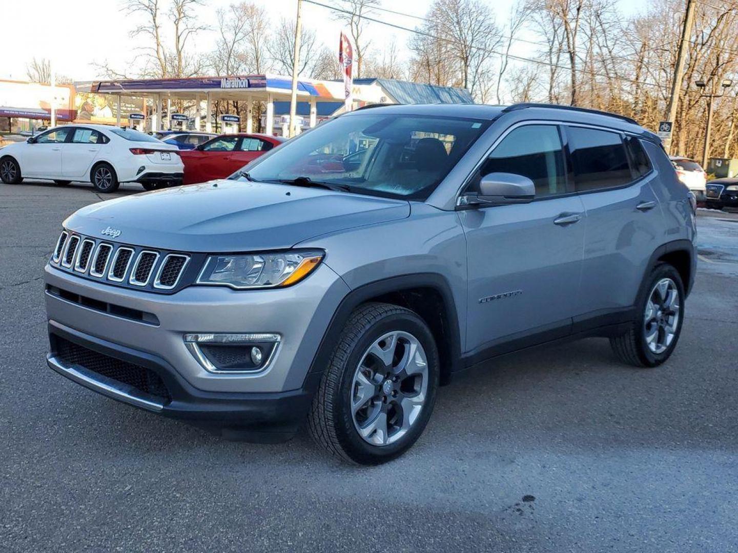 2020 Billet Silver Metallic Clearcoat /Black Jeep Compass Limited FWD (3C4NJCCB1LT) with an 2.4L L4 DOHC 16V engine, CVT transmission, located at 234 Columbia Ave, Battle Creek, MI, 49015, (269) 222-0088, 42.298264, -85.192543 - <b>Equipment</b><br>This unit offers Android Auto for seamless smartphone integration. Apple CarPlay: Seamless smartphone integration for this vehicle - stay connected and entertained on the go! It keeps you comfortable with Auto Climate. Protect this 2020 Jeep Compass from unwanted accidents with a - Photo#3