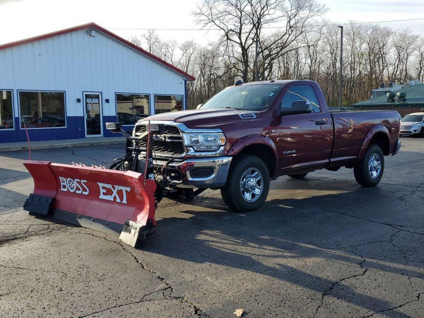 2020 Delmonico Red Pearlcoat /Black RAM 3500 Tradesman Regular Cab 4WD (3C63R3AL4LG) with an 6.7L L6 OHV 24V TURBO DIESEL engine, 6A transmission, located at 234 Columbia Ave, Battle Creek, MI, 49015, (269) 222-0088, 42.298264, -85.192543 - <b>Vehicle Details</b><br>Introducing the remarkable 2020 Ram 3500 Tradesman, a powerful and versatile workhorse that is ready to tackle any job with its robust capabilities. This exceptional used vehicle boasts a mere 37,335 miles on its odometer, ensuring years of reliable service and optimal perf - Photo#1