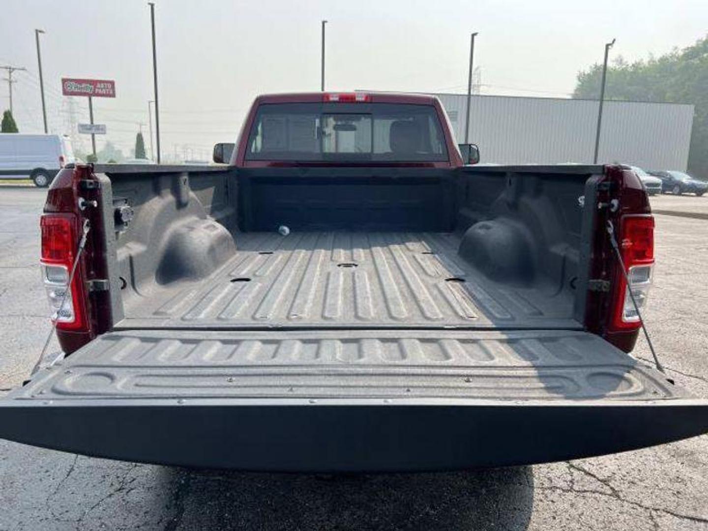 2020 Delmonico Red Pearlcoat /Black RAM 3500 Tradesman Regular Cab 4WD (3C63R3AL4LG) with an 6.7L L6 OHV 24V TURBO DIESEL engine, 6A transmission, located at 234 Columbia Ave, Battle Creek, MI, 49015, (269) 222-0088, 42.298264, -85.192543 - <b>Vehicle Details</b><br>Introducing the remarkable 2020 Ram 3500 Tradesman, a powerful and versatile workhorse that is ready to tackle any job with its robust capabilities. This exceptional used vehicle boasts a mere 37,335 miles on its odometer, ensuring years of reliable service and optimal perf - Photo#10