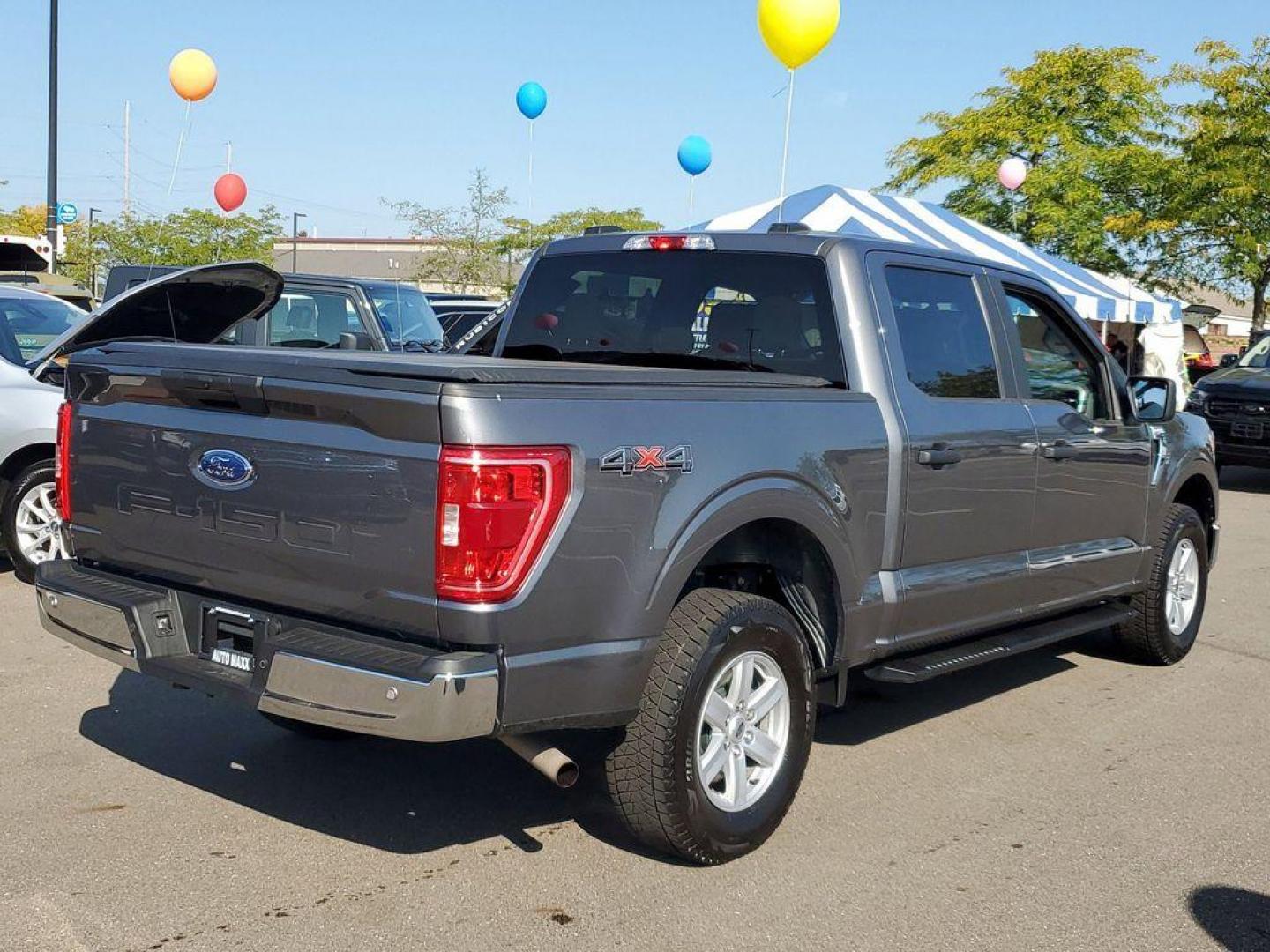 2021 Carbonized Grey Metallic /Black/Medium Dark Slate Ford F-150 King-Ranch SuperCrew 5.5-ft. 2WD (1FTEW1EB3MF) with an 3.3L V6 DOHC 24V engine, 6A transmission, located at 234 Columbia Ave, Battle Creek, MI, 49015, (269) 222-0088, 42.298264, -85.192543 - <b>Vehicle Details</b><br>Introducing the 2021 Ford F-150 XLT, a robust and capable pickup designed to tackle any challenge with confidence. This particular model features 4WD, ensuring exceptional performance and traction on various terrains, making it ideal for both work and leisure. Under the hoo - Photo#1