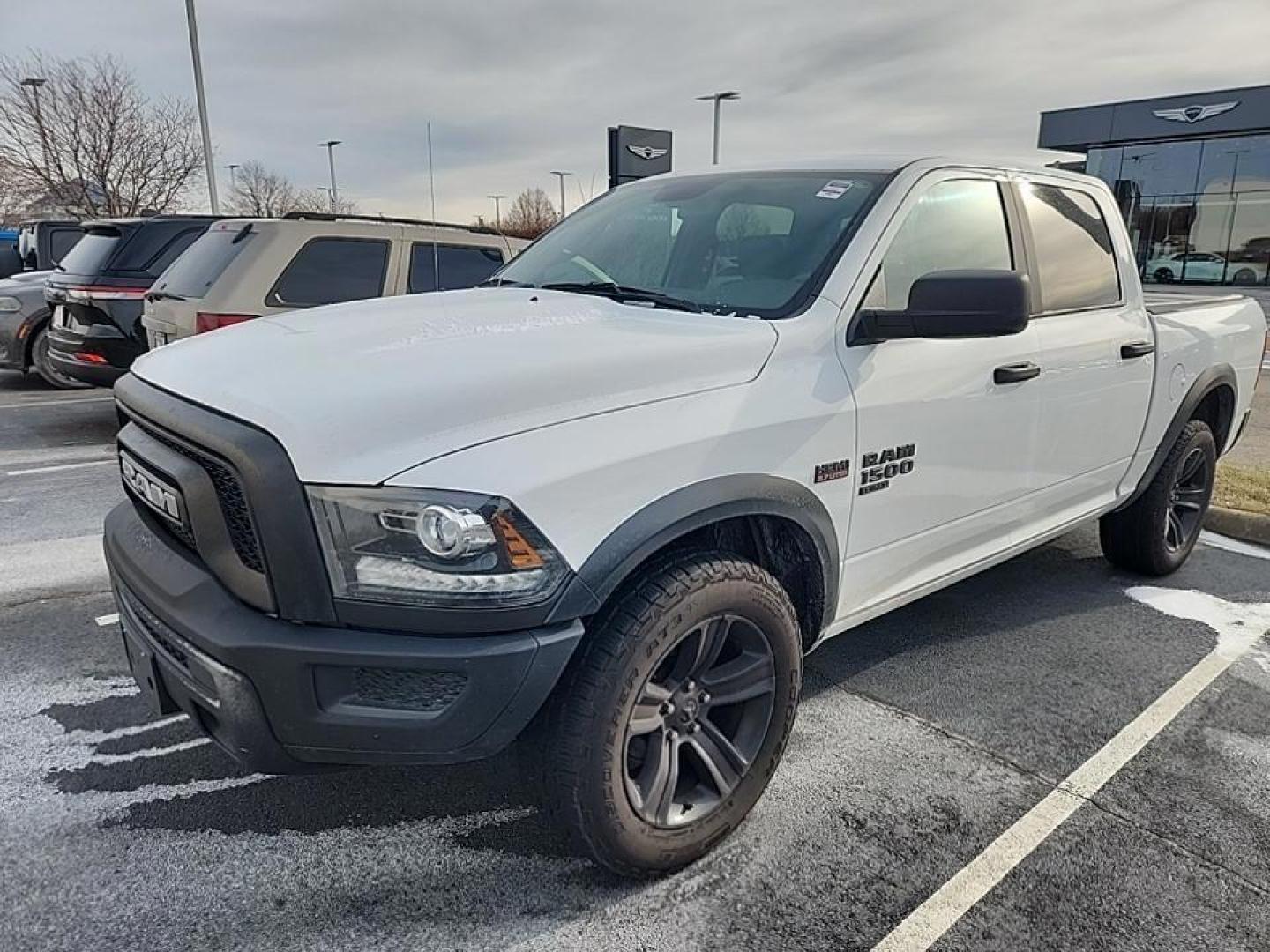 2021 Bright White Clearcoat /BLACK RAM 1500 Classic Tradesman Crew Cab SWB 4WD (1C6RR7LT3MS) with an 5.7L V8 OHV 16V engine, 8A transmission, located at 6064 Gull Rd, Kalamazoo, MI, 49048, (269) 222-0088, 42.328388, -85.512924 - Discover the powerful performance and rugged reliability of the 2021 Ram 1500 Classic Warlock at our dealership. This exceptional pickup is equipped with a robust V8, 5.7L engine and advanced 4WD capabilities, making it the perfect choice for both work and play. With only one previous owner and a CA - Photo#0